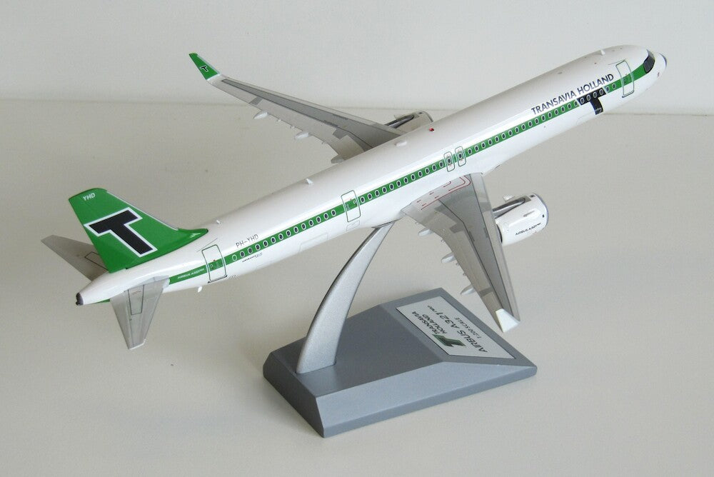 Pre-order: Transavia Retro Airbus A321neo Schaalmodel