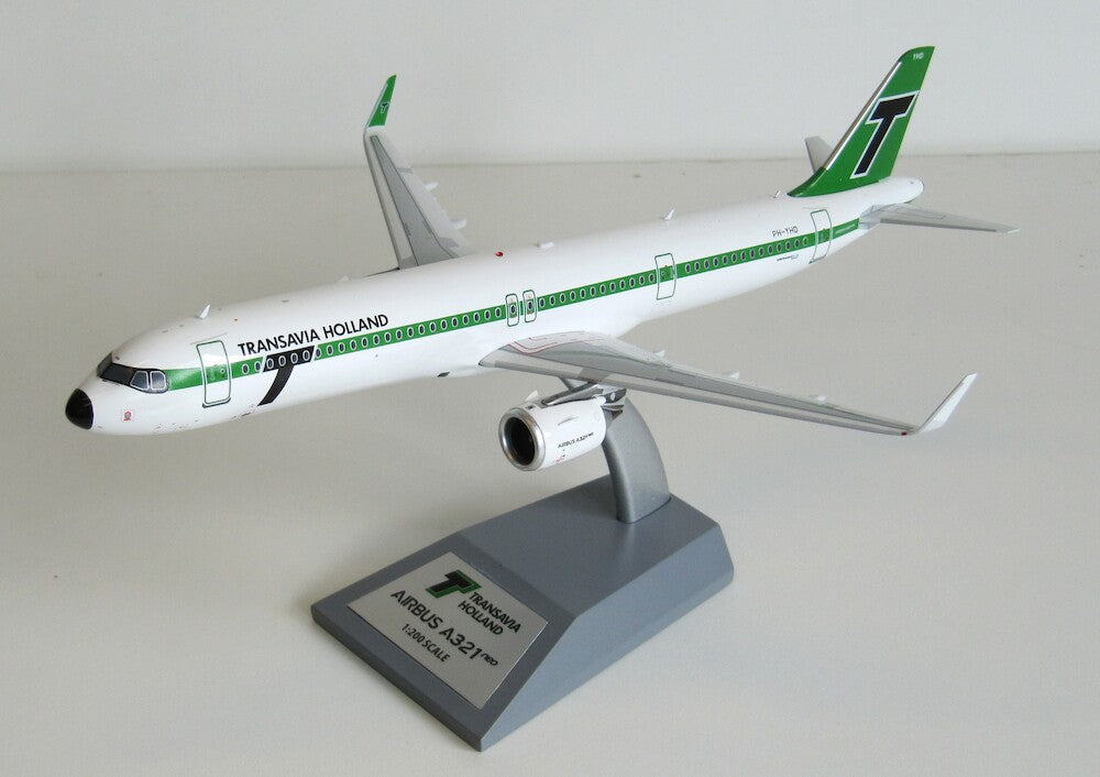 Pre-order: Transavia Retro Airbus A321neo Schaalmodel